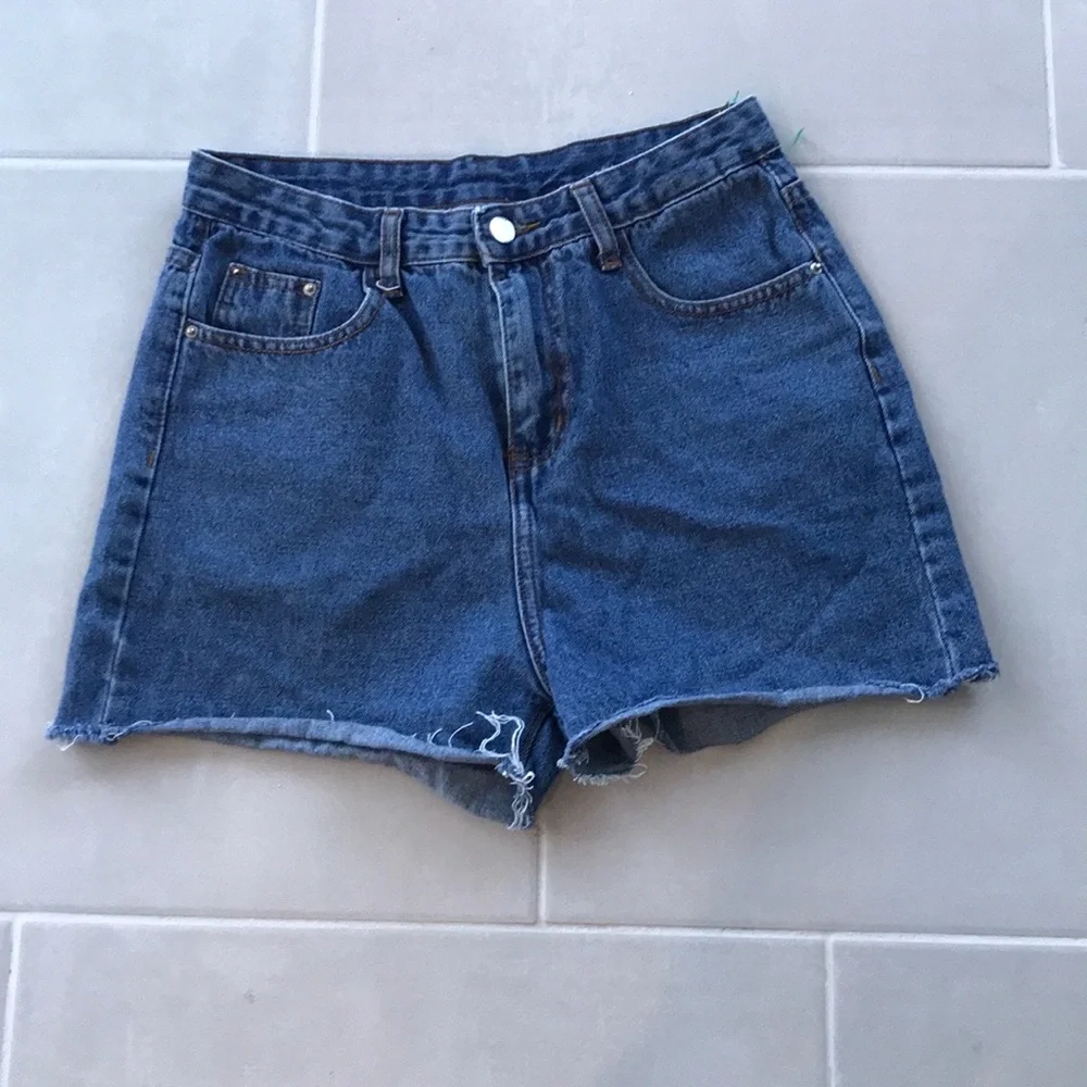 ❤️3X20 SHEIN Women High Waist Medium Wash Denim Shorts | M